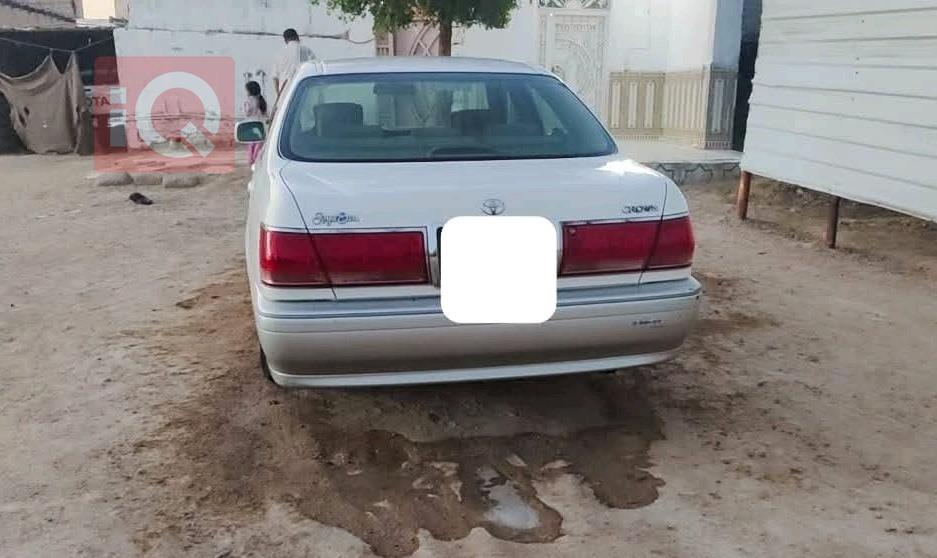 تويوتا كراون